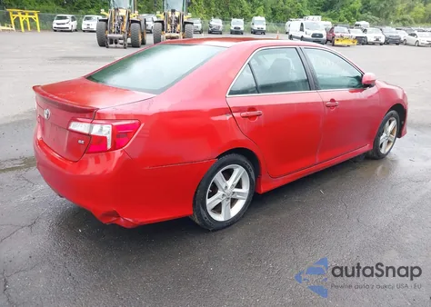 2012 Toyota Camry Se/Le/Xle z USA, uszkodzony, nr VIN 4T1BF1FK4CU527425